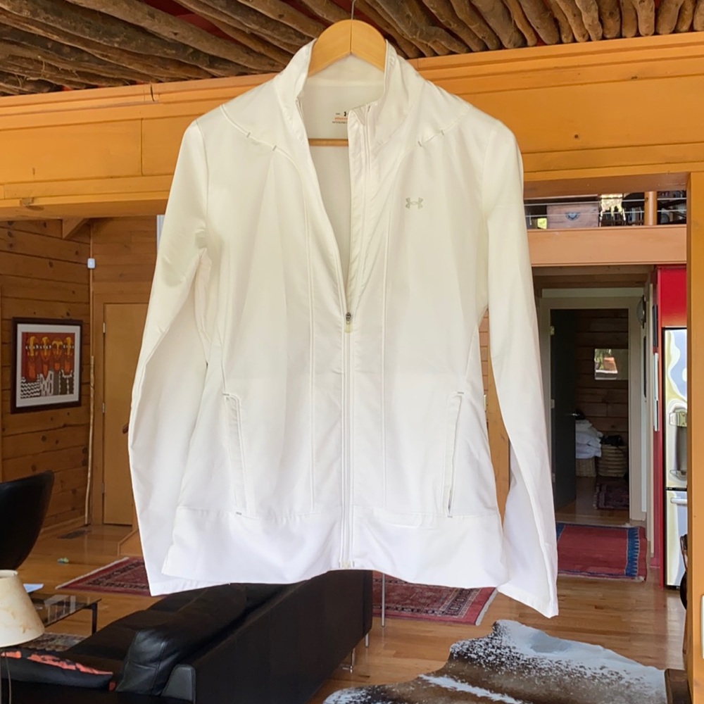 Under Armour Ladies white lightweight jacket